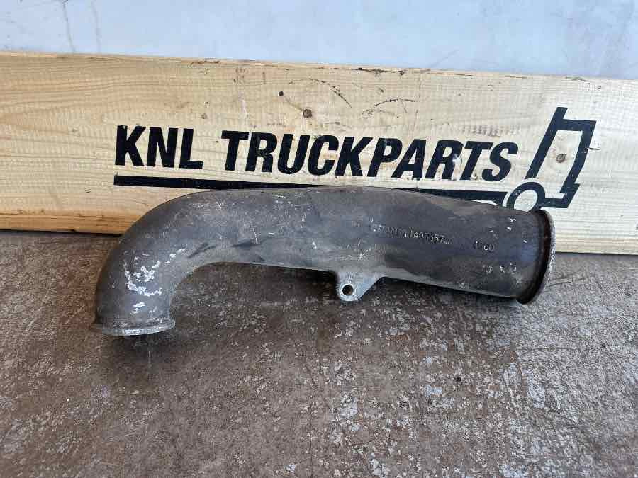 SCANIA AIR PIPE 1405557 - Air intake pipe for Truck: picture 1 SCANIA AIR PIPE 1405557 - Air intake pipe for Truck: picture 1