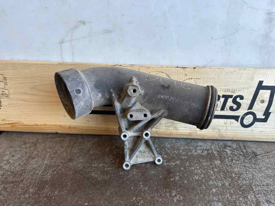 SCANIA AIR PIPE 2210838 - Air intake pipe for Truck: picture 2 SCANIA AIR PIPE 2210838 - Air intake pipe for Truck: picture 2