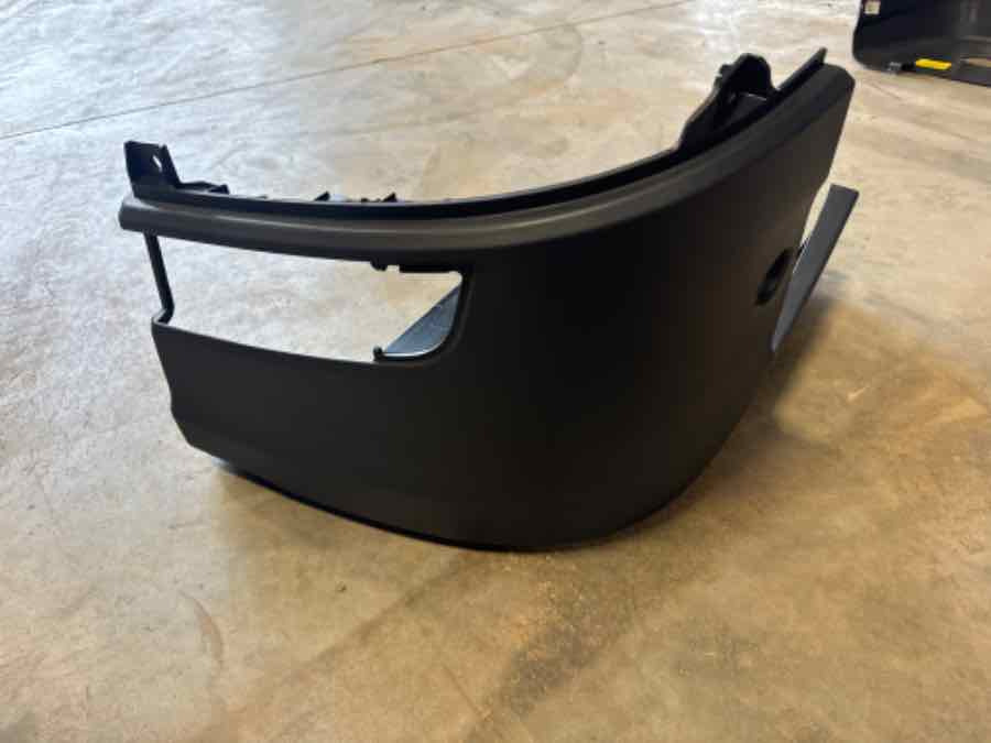 SCANIA BUMPER COVER CORNER LH 2077926 - Body and exterior for Truck: picture 1 SCANIA BUMPER COVER CORNER LH 2077926 - Body and exterior for Truck: picture 1