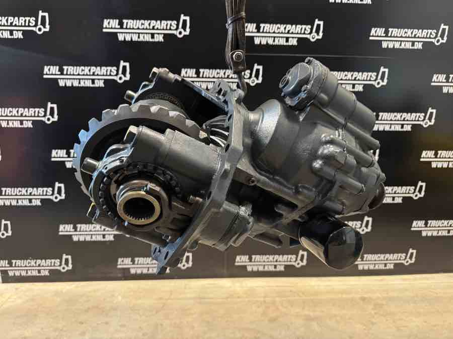 SCANIA DIFF RBP835 - 3.96 // 1531355 - Differential gear for Truck: picture 2 SCANIA DIFF RBP835 - 3.96 // 1531355 - Differential gear for Truck: picture 2
