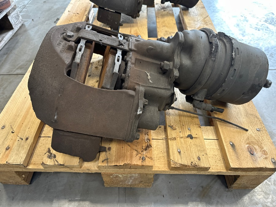 VOLVO BRAKE CALIBER LH 21487595 - Brake caliper for Truck: picture 1 VOLVO BRAKE CALIBER LH 21487595 - Brake caliper for Truck: picture 1