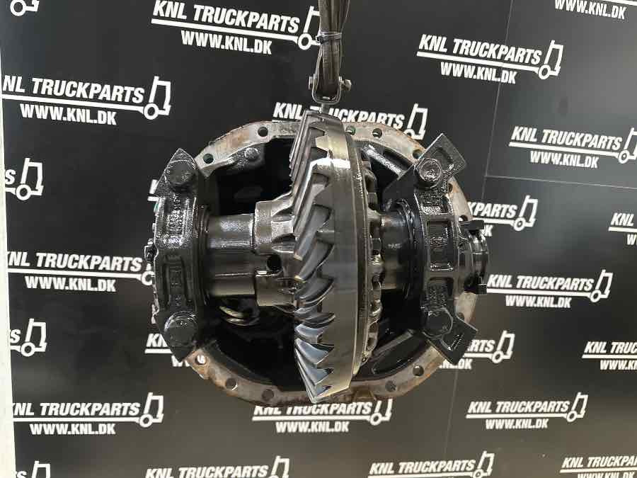 VOLVO DIFF RTS2370A - 2.83 // 22376670 - Differential gear for Truck: picture 3 VOLVO DIFF RTS2370A - 2.83 // 22376670 - Differential gear for Truck: picture 3