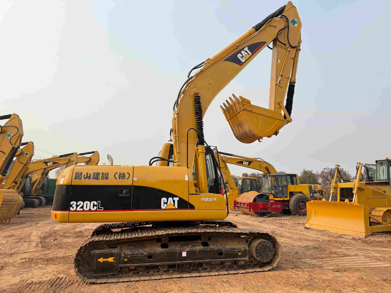 CAT 320CL - Crawler excavator: picture 2 CAT 320CL - Crawler excavator: picture 2