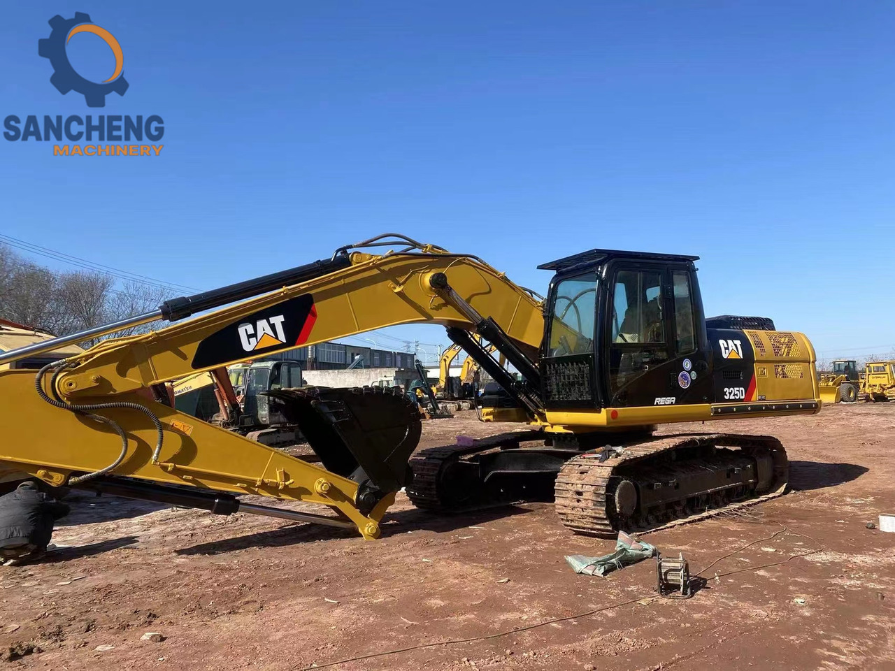 CAT 325D - Excavator: picture 3 CAT 325D - Excavator: picture 3