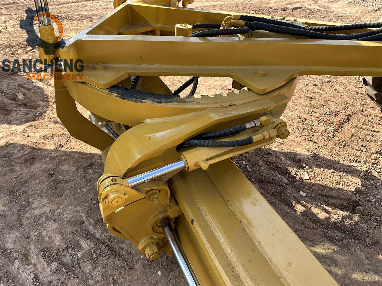 Grader CATERPILLAR 140H: picture 6 Grader CATERPILLAR 140H: picture 6