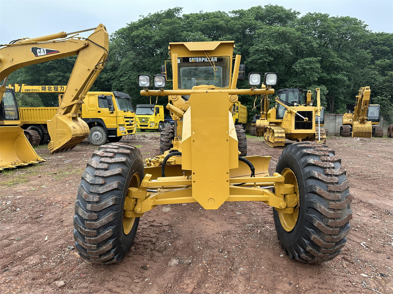 Grader CATERPILLAR 140H motor grader: picture 7 Grader CATERPILLAR 140H motor grader: picture 7