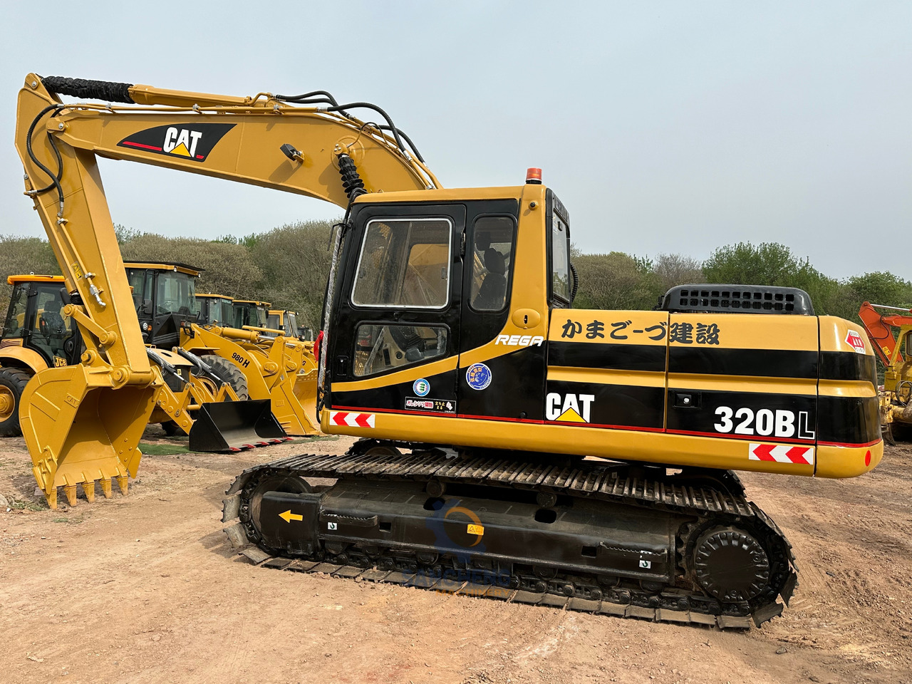 CATERPILLAR 320BL - Crawler excavator: picture 5 CATERPILLAR 320BL - Crawler excavator: picture 5