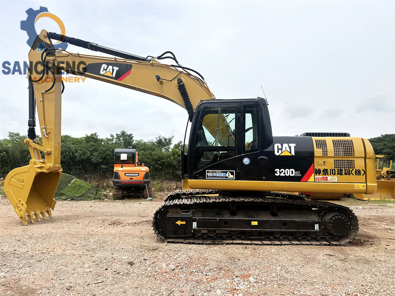 CATERPILLAR 320D2L - Crawler excavator: picture 5 CATERPILLAR 320D2L - Crawler excavator: picture 5