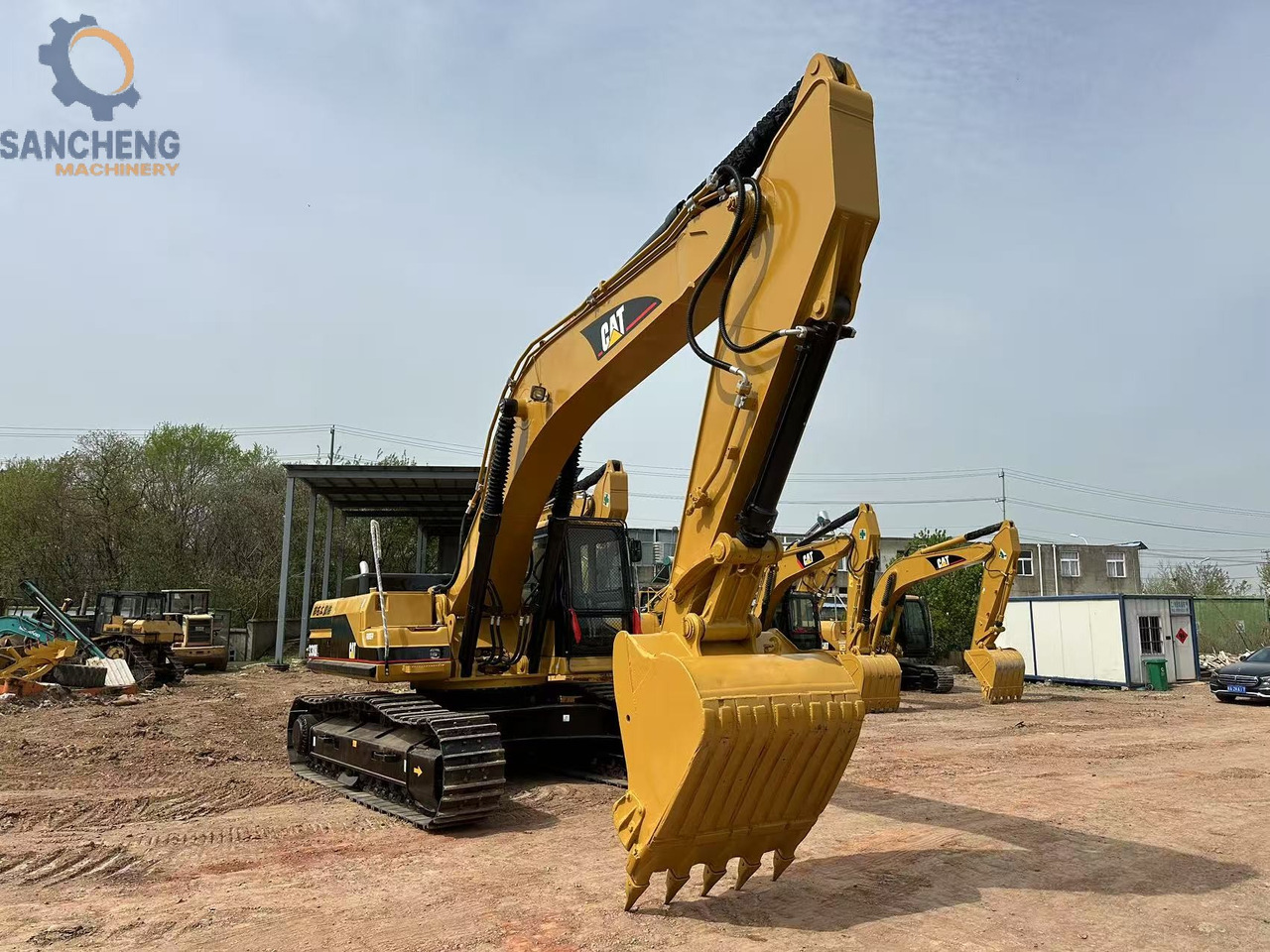 Crawler excavator CATERPILLAR 330BL: picture 10
