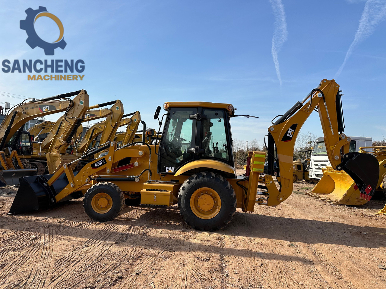 CATERPILLAR 420F2 - Backhoe loader: picture 2 CATERPILLAR 420F2 - Backhoe loader: picture 2