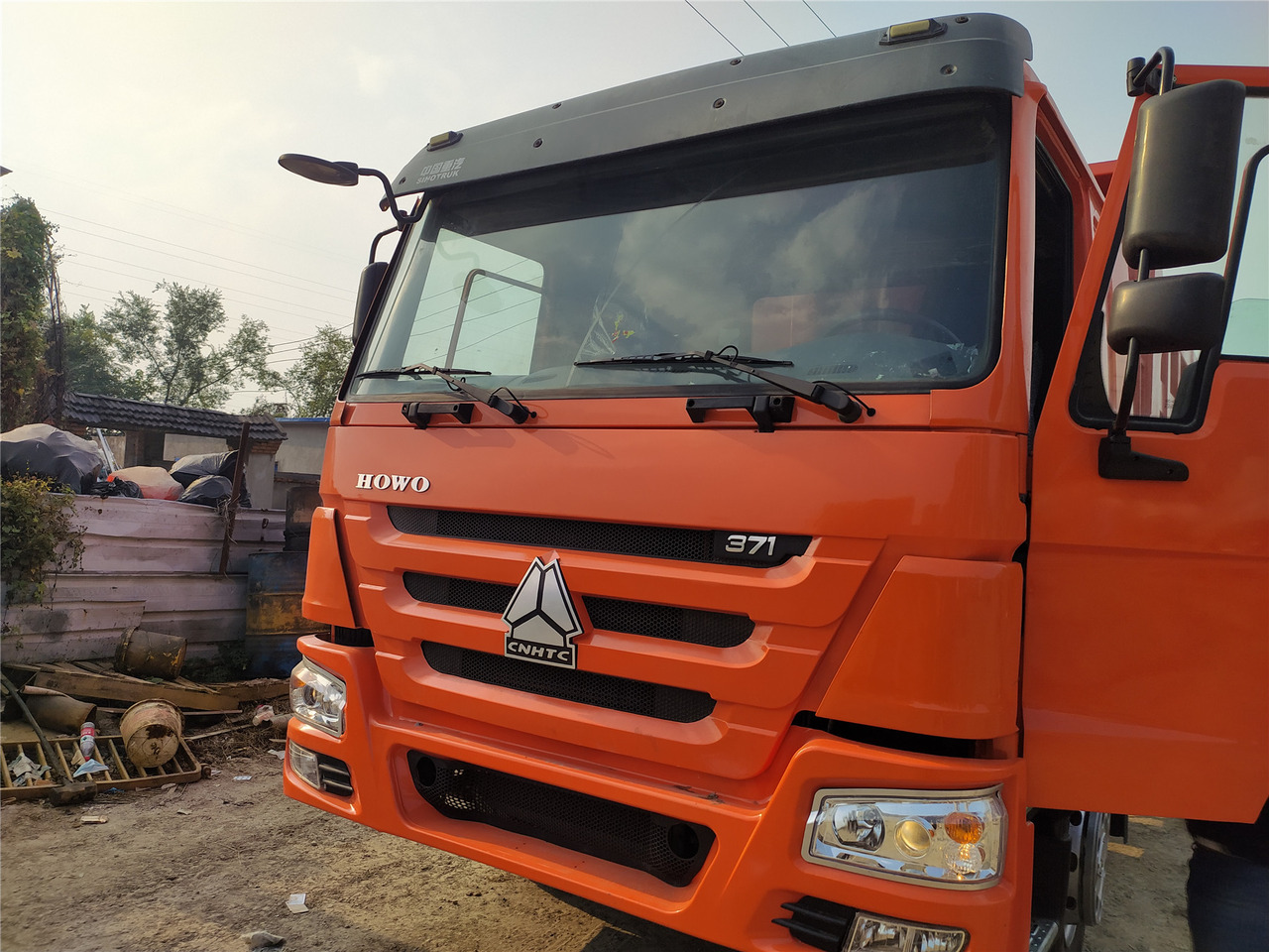 HOWO 371hp - Tipper: picture 2 HOWO 371hp - Tipper: picture 2