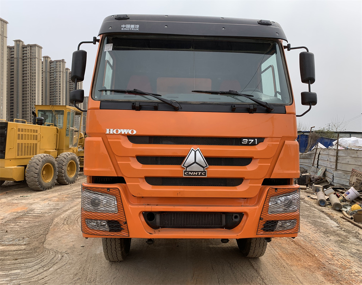 HOWO 371hp - Tipper: picture 3 HOWO 371hp - Tipper: picture 3
