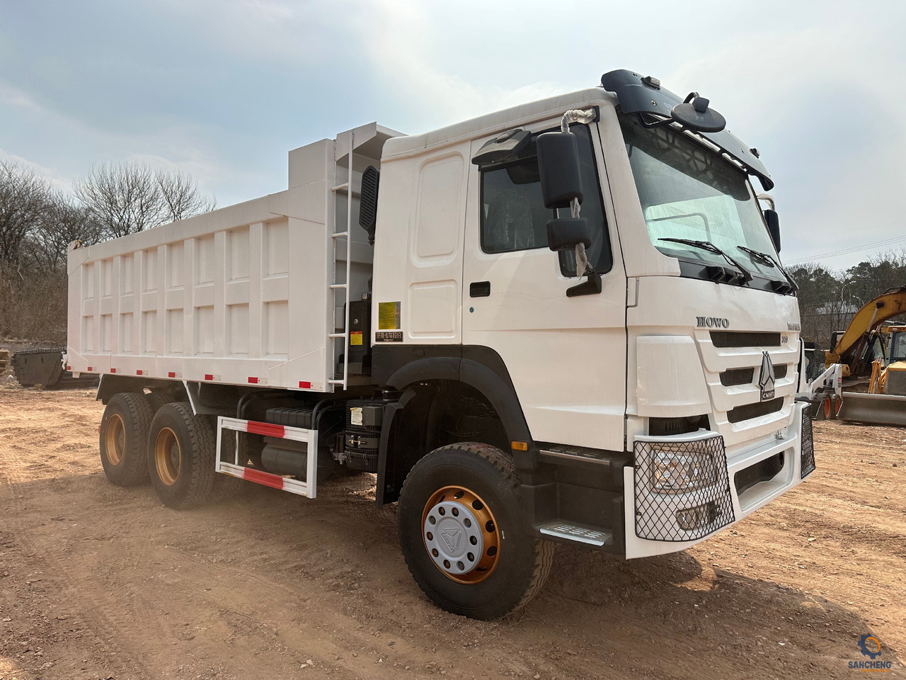 SINOTRUK HOWO Dump truck 371hp 6x4 - Tipper: picture 5 SINOTRUK HOWO Dump truck 371hp 6x4 - Tipper: picture 5