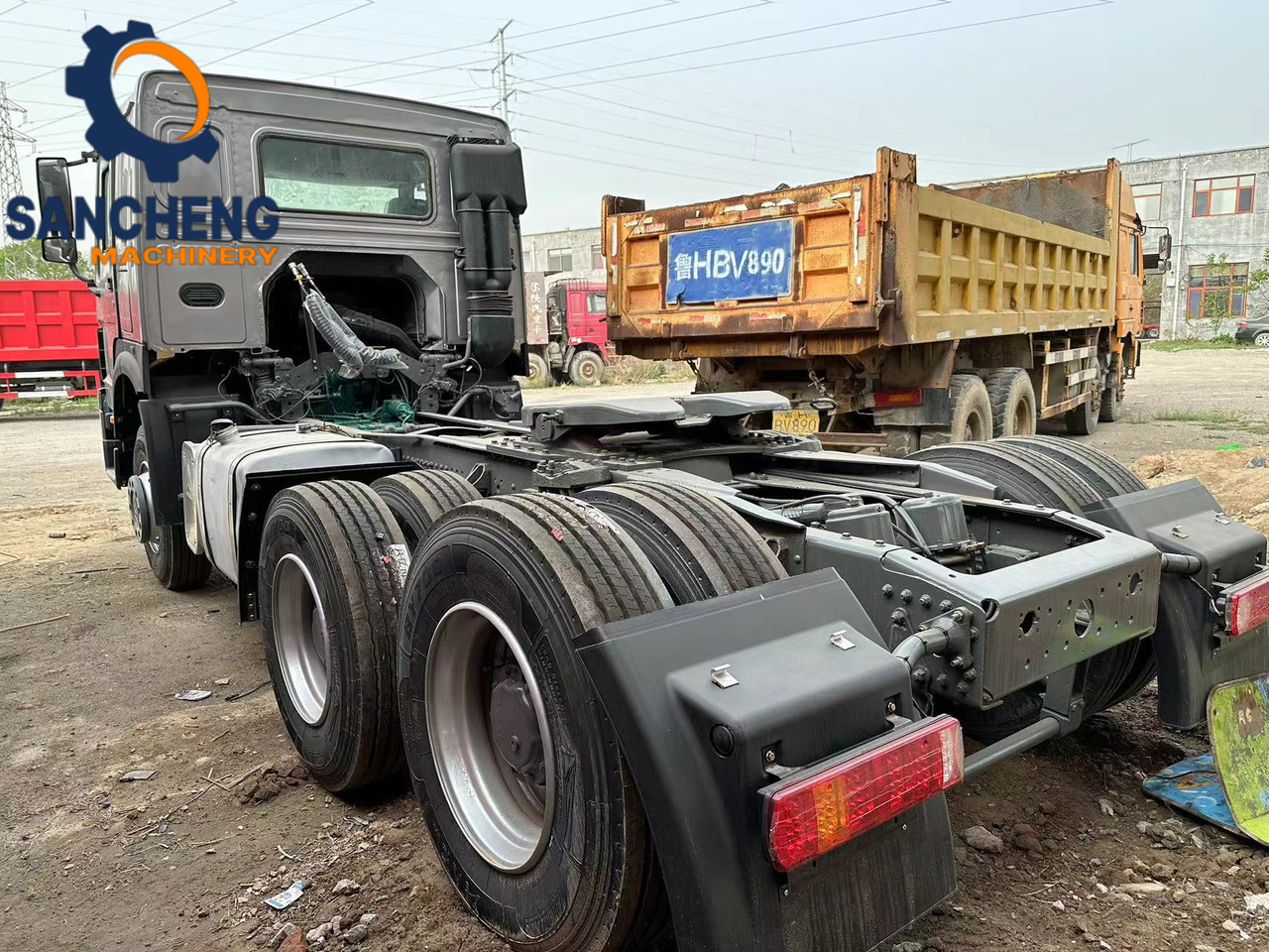 Sinotruk HOWO 380hp 6X4 Tractor - Tractor unit: picture 5 Sinotruk HOWO 380hp 6X4 Tractor - Tractor unit: picture 5