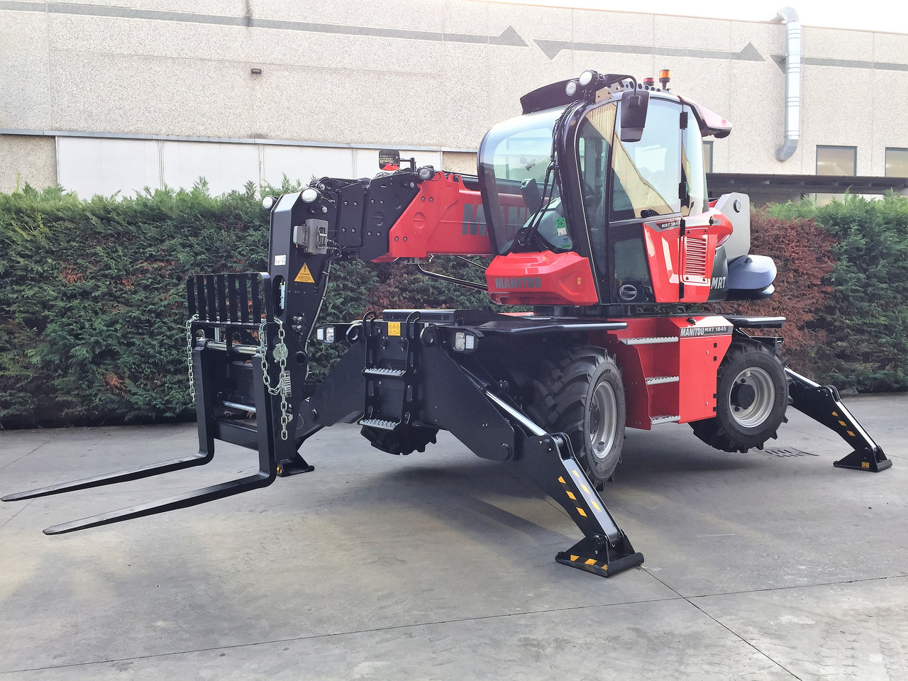 New Telescopic handler Manitou MRT 1845 360° 115D VISION: picture 10 New Telescopic handler Manitou MRT 1845 360° 115D VISION: picture 10