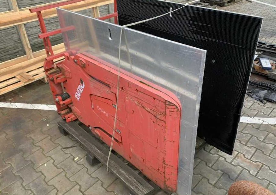 Auramo KS12C6A, Kartonklammer - Clamp for Material handling equipment: picture 2 Auramo KS12C6A, Kartonklammer - Clamp for Material handling equipment: picture 2