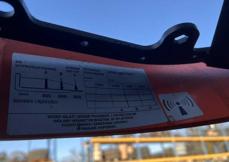 BT RRE140H - Reach truck: picture 5 BT RRE140H - Reach truck: picture 5