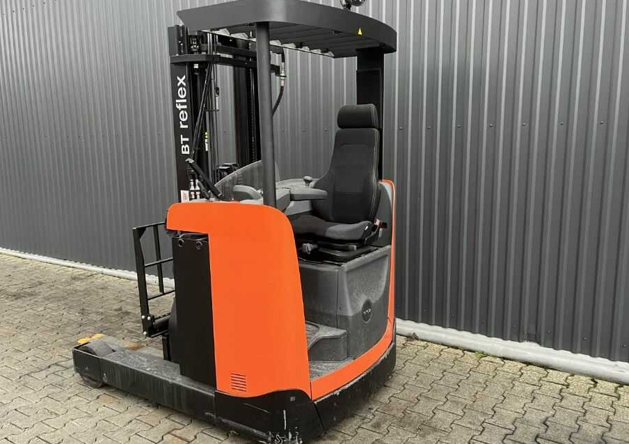 BT RRE160B - Reach truck: picture 3 BT RRE160B - Reach truck: picture 3