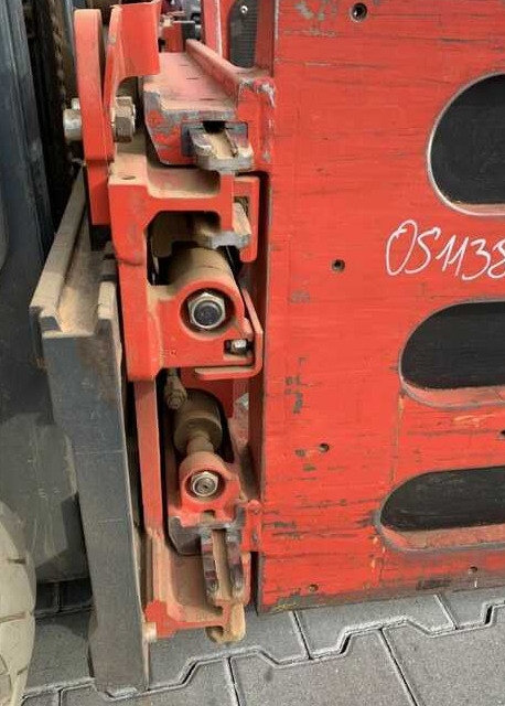 Bolzoni KB12CF1A, Kartonklammer - Clamp for Material handling equipment: picture 4 Bolzoni KB12CF1A, Kartonklammer - Clamp for Material handling equipment: picture 4