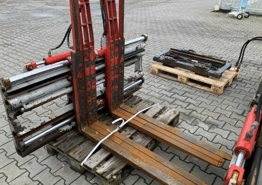 Durwen DRPK30C - Forks for Forklift: picture 3 Durwen DRPK30C - Forks for Forklift: picture 3