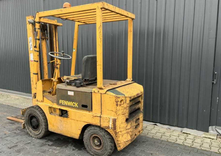 Fenwick DAP205 - Diesel forklift: picture 3 Fenwick DAP205 - Diesel forklift: picture 3