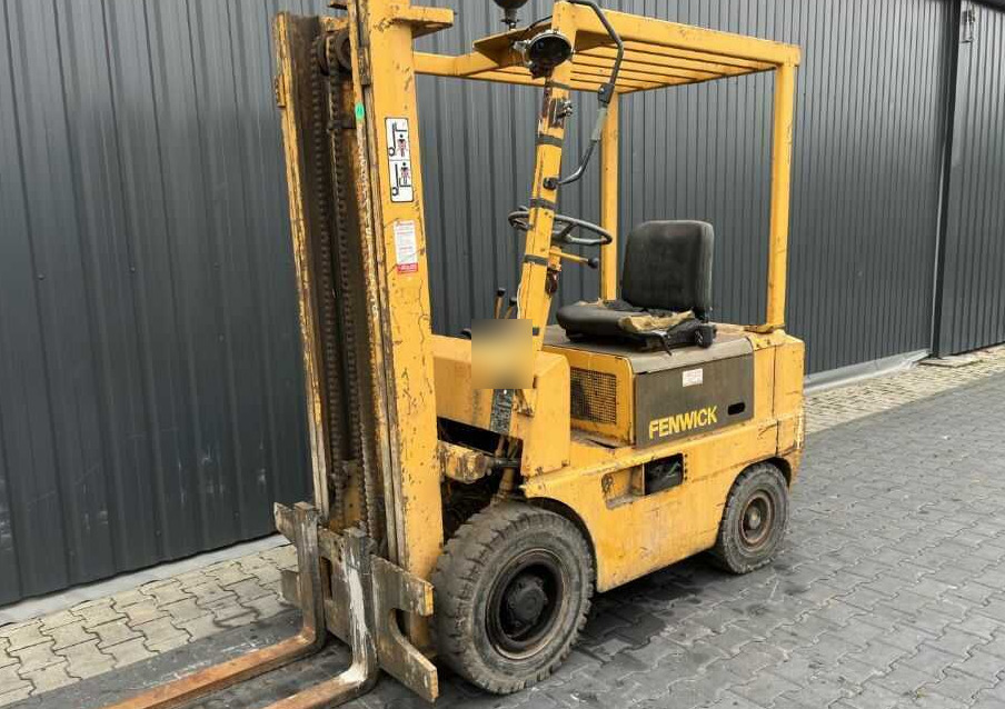 Fenwick DAP205 - Diesel forklift: picture 1 Fenwick DAP205 - Diesel forklift: picture 1