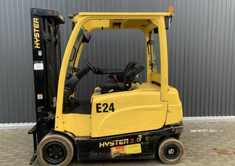 Hyster J3.0XN - Electric forklift: picture 1 Hyster J3.0XN - Electric forklift: picture 1