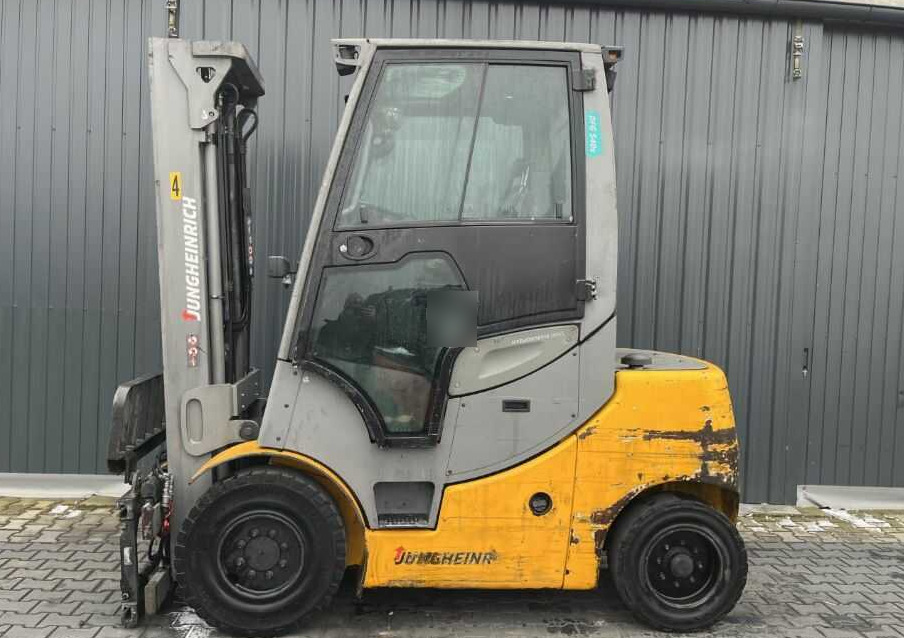 Jungheinrich DFG540s - Diesel forklift: picture 2 Jungheinrich DFG540s - Diesel forklift: picture 2