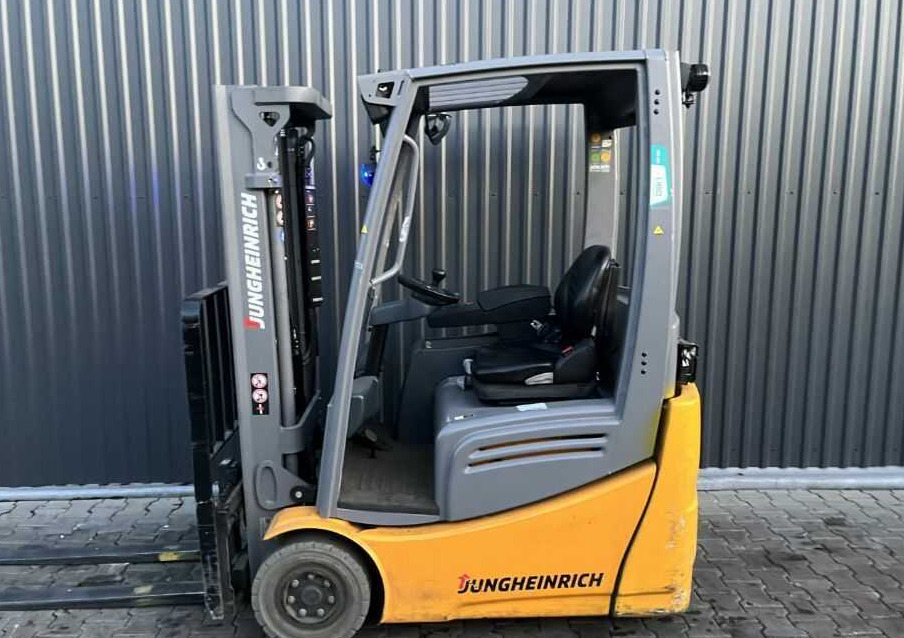 Jungheinrich EFG215 - Electric forklift: picture 2 Jungheinrich EFG215 - Electric forklift: picture 2