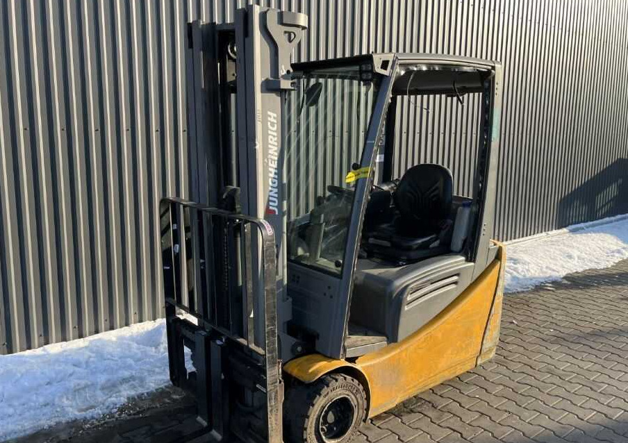 Jungheinrich EFG220 - Electric forklift: picture 1 Jungheinrich EFG220 - Electric forklift: picture 1