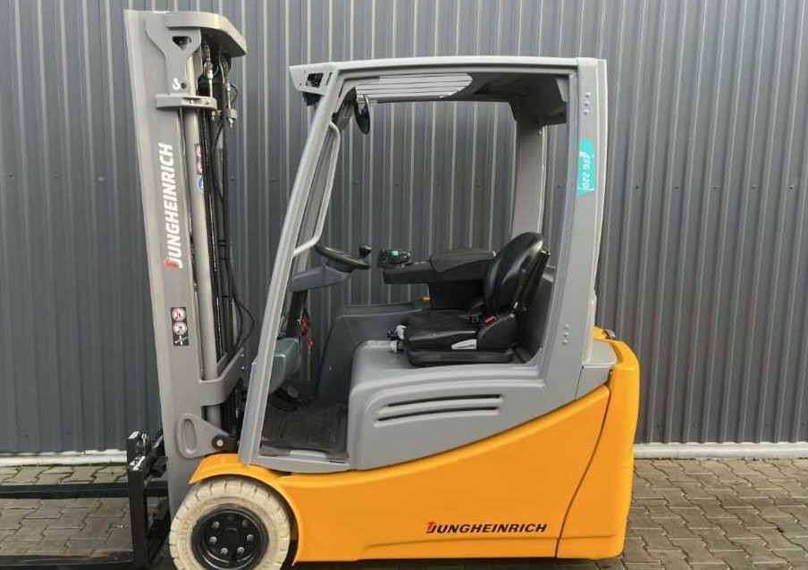 Jungheinrich EFG220 - Electric forklift: picture 2 Jungheinrich EFG220 - Electric forklift: picture 2