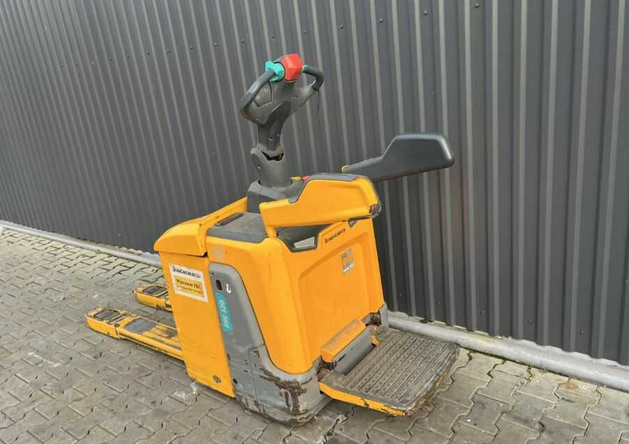 Jungheinrich ERE120 - Pallet truck: picture 3 Jungheinrich ERE120 - Pallet truck: picture 3