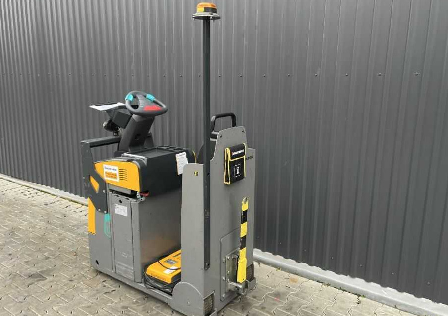 Jungheinrich EZS130 - Tow tractor: picture 1 Jungheinrich EZS130 - Tow tractor: picture 1