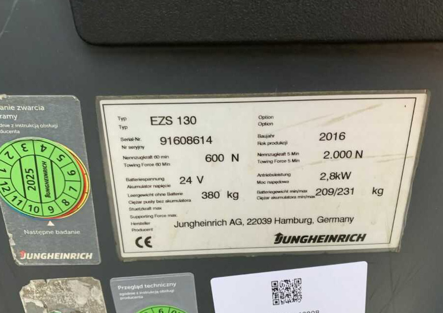 Jungheinrich EZS130 - Tow tractor: picture 4 Jungheinrich EZS130 - Tow tractor: picture 4
