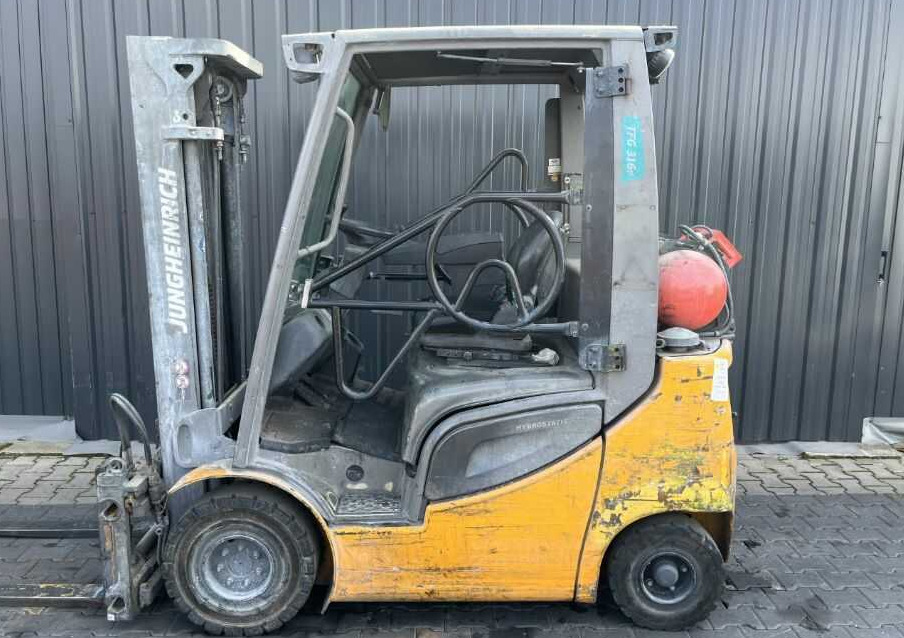 Jungheinrich TFG316s - LPG forklift: picture 2 Jungheinrich TFG316s - LPG forklift: picture 2
