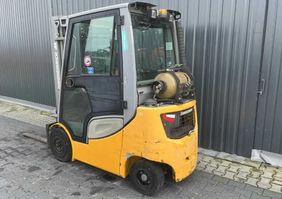 Jungheinrich TFG316s - LPG forklift: picture 3 Jungheinrich TFG316s - LPG forklift: picture 3