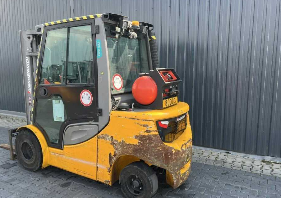 Jungheinrich TFG435s - LPG forklift: picture 3 Jungheinrich TFG435s - LPG forklift: picture 3