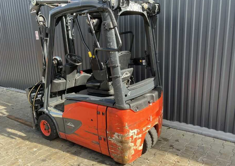 Linde E16-02 - Electric forklift: picture 3 Linde E16-02 - Electric forklift: picture 3