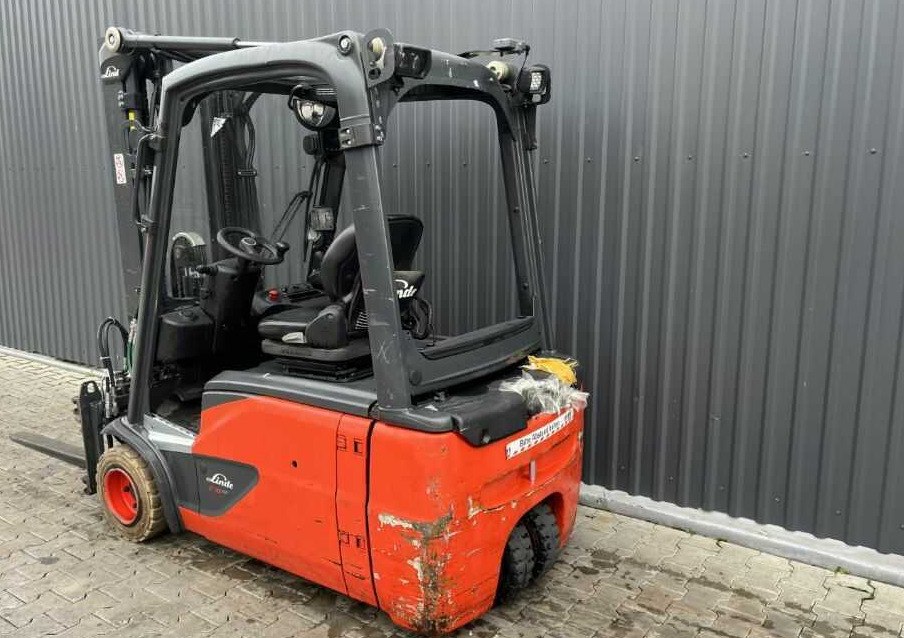 Linde E18L-02 - Electric forklift: picture 3 Linde E18L-02 - Electric forklift: picture 3
