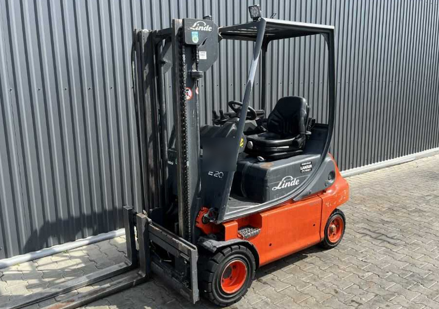 Linde E20P-02 - Electric forklift: picture 1 Linde E20P-02 - Electric forklift: picture 1