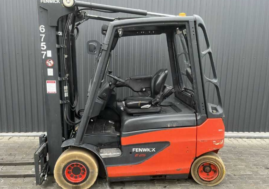 Linde E25-01 - Electric forklift: picture 2 Linde E25-01 - Electric forklift: picture 2