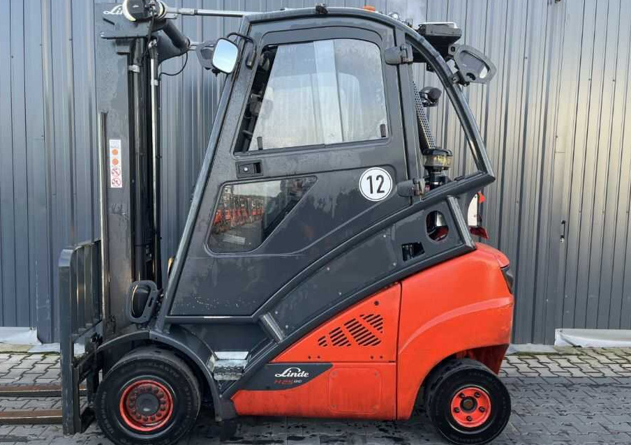 Linde H25T-02/600 - LPG forklift: picture 2 Linde H25T-02/600 - LPG forklift: picture 2