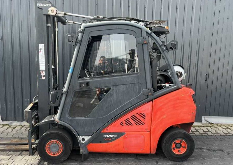 Linde H25T-02 - LPG forklift: picture 2 Linde H25T-02 - LPG forklift: picture 2