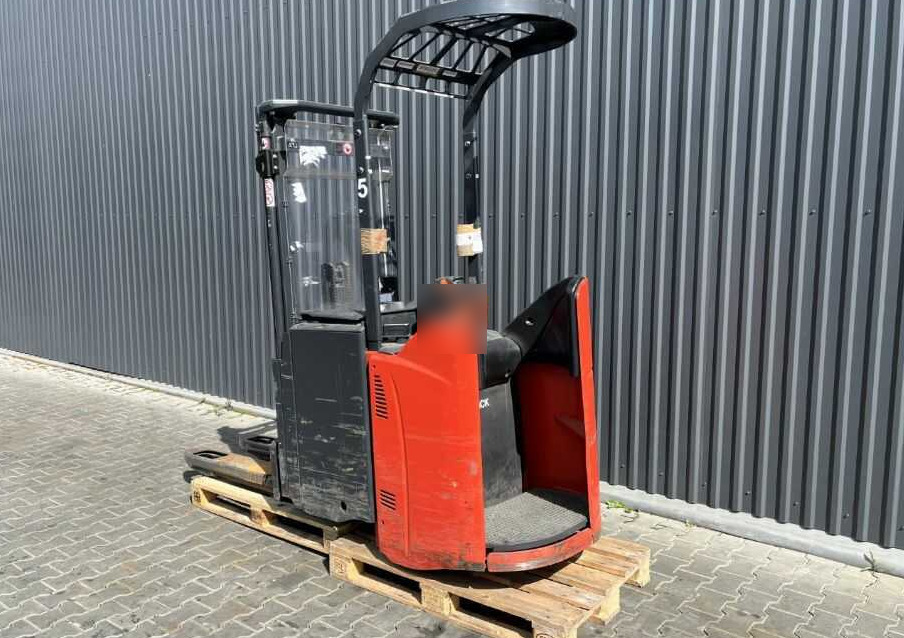 Linde L14LSP - Stacker: picture 3 Linde L14LSP - Stacker: picture 3