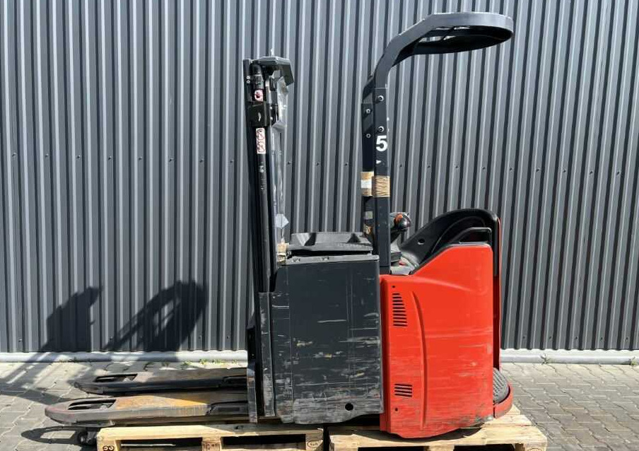 Linde L14LSP - Stacker: picture 2 Linde L14LSP - Stacker: picture 2