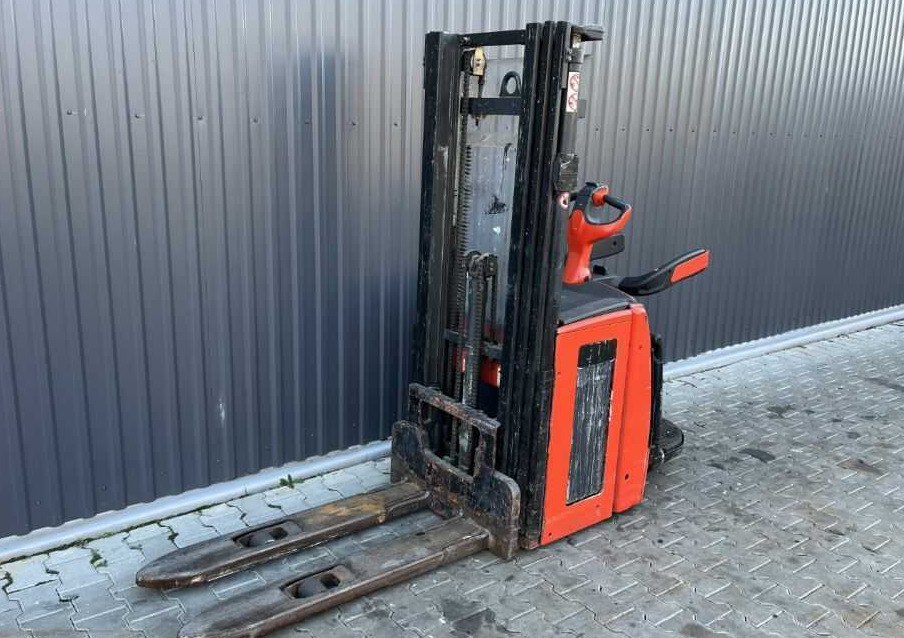 Linde L16AP - Stacker: picture 4 Linde L16AP - Stacker: picture 4