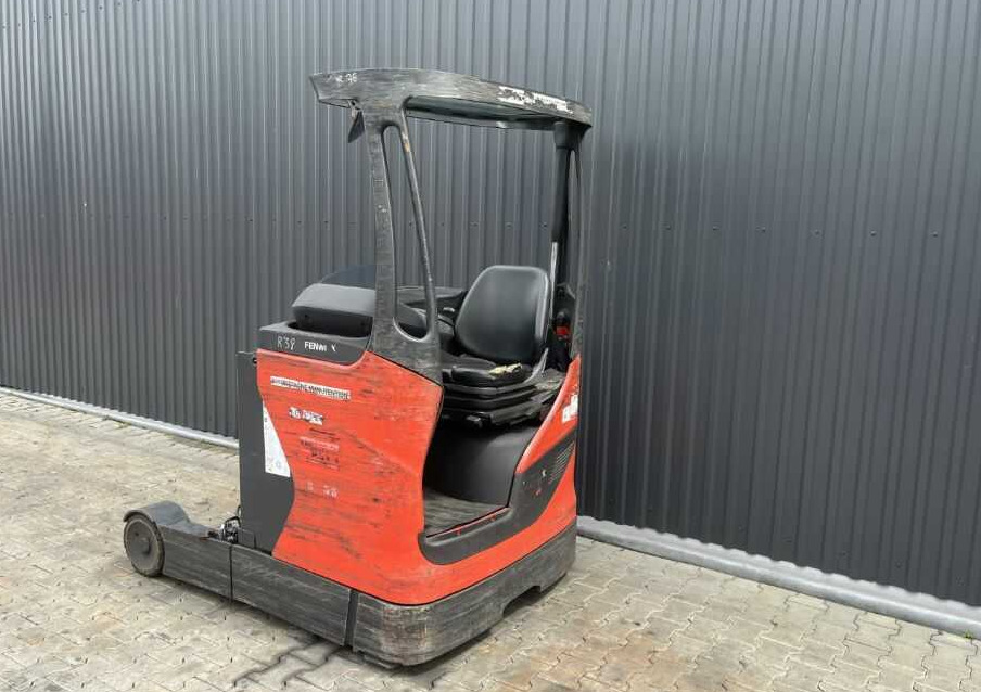 Linde R14-01 - Reach truck: picture 3 Linde R14-01 - Reach truck: picture 3