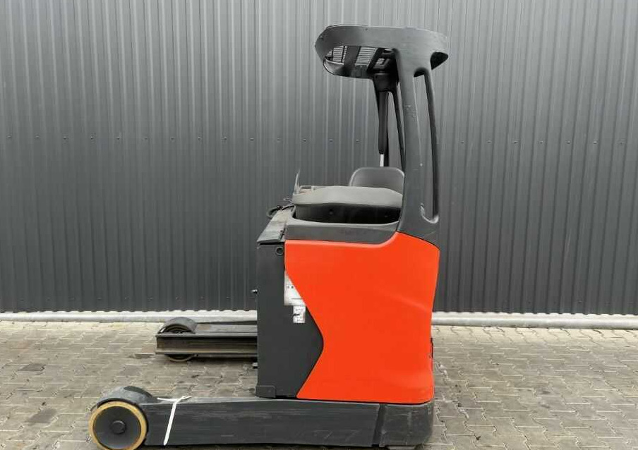 Linde R16-01 - Reach truck: picture 2 Linde R16-01 - Reach truck: picture 2