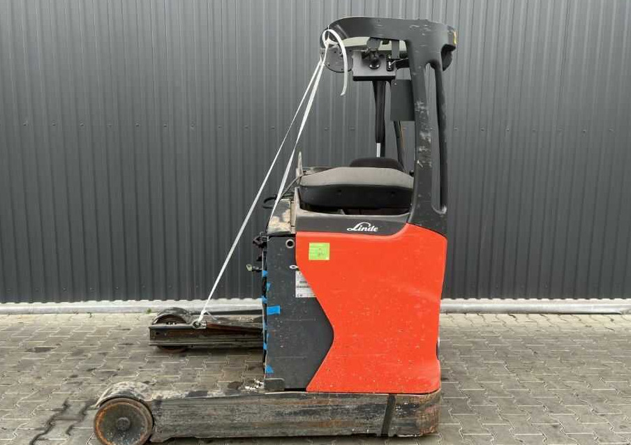 Linde R16HD-01 - Reach truck: picture 2 Linde R16HD-01 - Reach truck: picture 2