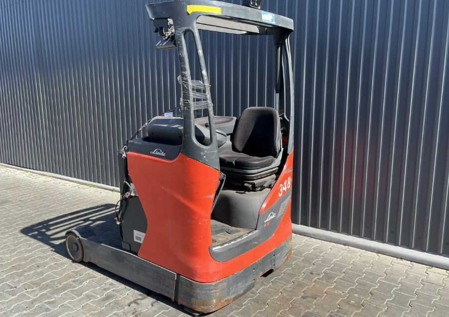 Linde R16HD-01 - Reach truck: picture 3 Linde R16HD-01 - Reach truck: picture 3